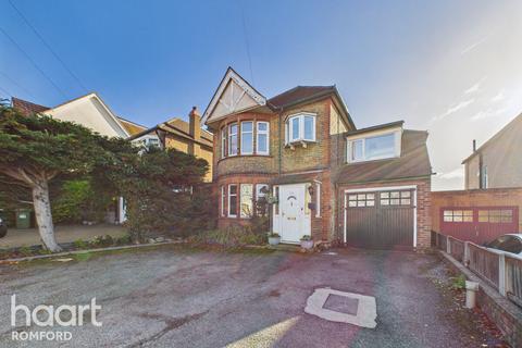 undefined, Brentwood Road, Romford, RM1 2RT