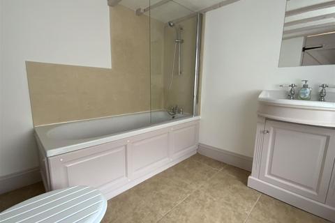 undefined, 2 Bedroom Cottage, Bickington, Barnstaple