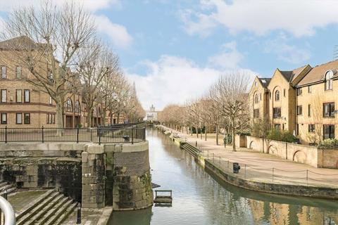 undefined, Spirit Quay, London E1W