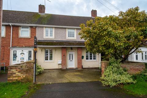 4 bedroom terraced house for sale, Cedars Close, Swindon SN2