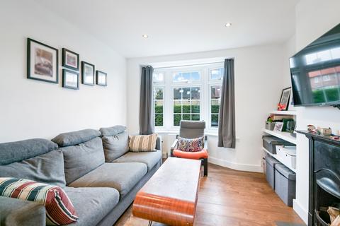 undefined, Abbotsbury Road, Morden SM4