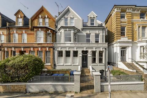 2 bedroom flat for sale, Brondesbury Villas, London NW6