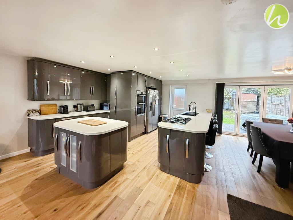 Living/ Kitchen/ Family Area