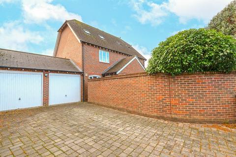 undefined, McArthur Drive, West Malling ME19