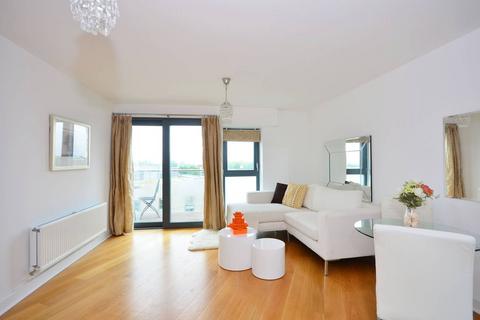 2 bedroom flat to rent, Maple Quays, Canada Water, London, SE16