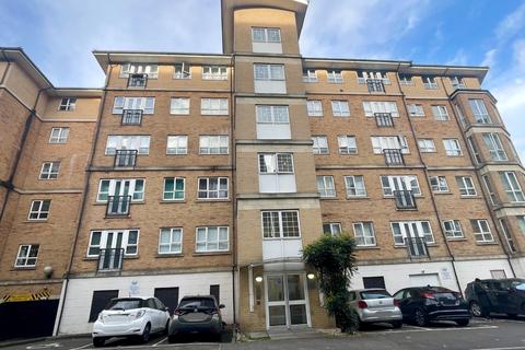 2 bedroom apartment for sale, Geneva Court, 2 Rookery Way, London, Greater London, NW9