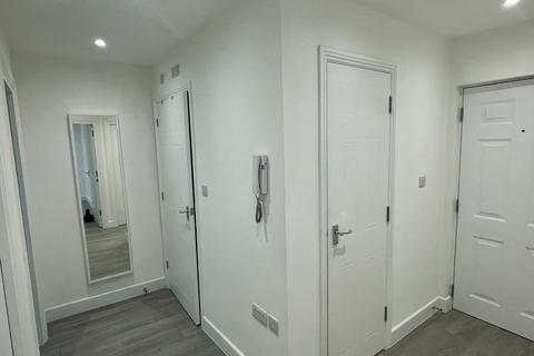 2 bedroom apartment for sale, Geneva Court, 2 Rookery Way, London, Greater London, NW9