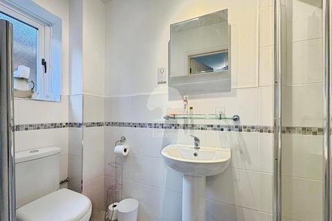 undefined, Redditch, Bracknell RG12