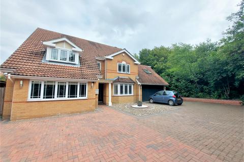 1 bedroom in a house share to rent, Marguerite Way, Bishop's Stortford, CM23