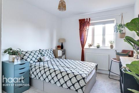 2 bedroom flat for sale, Turnstone Drive, Bury St Edmunds