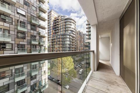 1 bedroom apartment to rent, Millharbour, London E14
