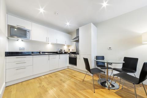 1 bedroom apartment to rent, Millharbour, London E14