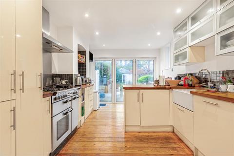 undefined, Ashleigh Road, London