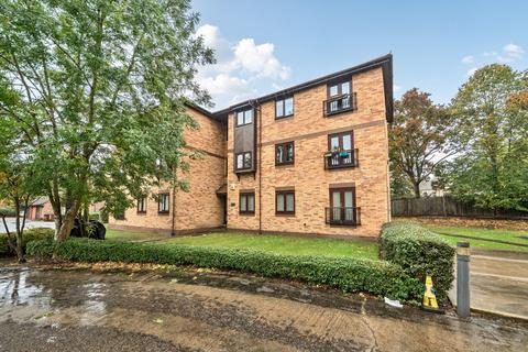Sheridan Way, Beckenham, Kent, BR3