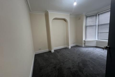 5 bedroom terraced house to rent, WEST STREET, LEICESTER, LEICESTER, LEICESTERHIRE, LE1