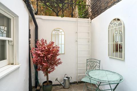 1 bedroom apartment for sale, Cheyne Walk, Chelsea