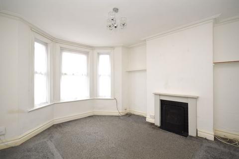 3 bedroom terraced house for sale, Dunnett Road, Folkestone CT19
