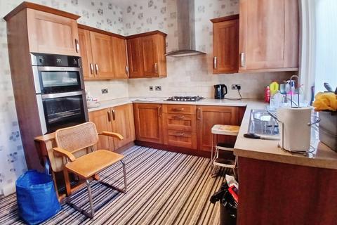 undefined, Manchester Road, Greater Manchester OL11