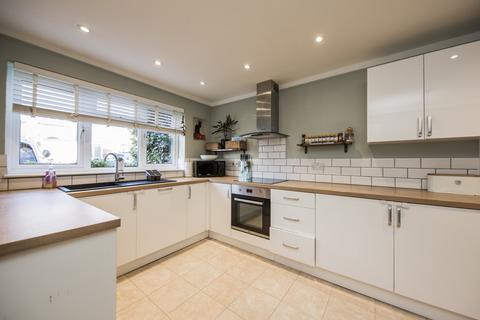 3 bedroom semi-detached house for sale, Beagles Wood Road, Pembury
