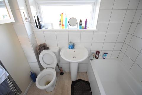 undefined, Clovelly Way, Bedford MK40