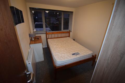 undefined, Clovelly Way, Bedford MK40