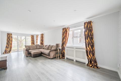 undefined, Snowdrop Way, West End, Woking, GU24