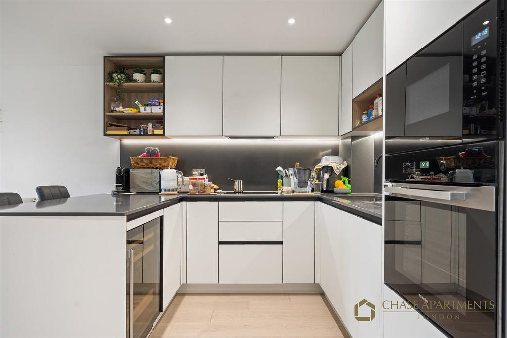 Fermont House NW9 4 FG-5.jpg