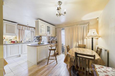undefined, Berry Gardens, Burton-on-Trent