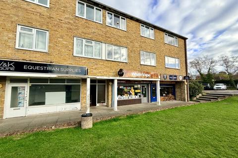 Hollybank Crescent, Hythe, Southampton