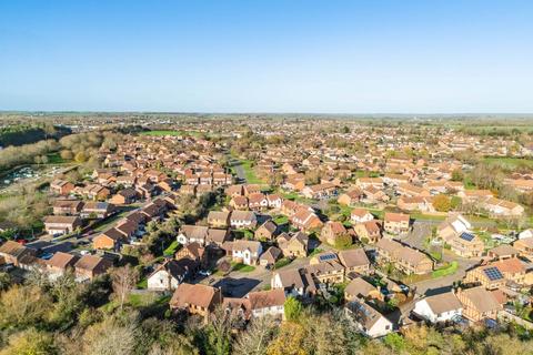4 bedroom detached house for sale, Tabard Gardens, Newport Pagnell MK16
