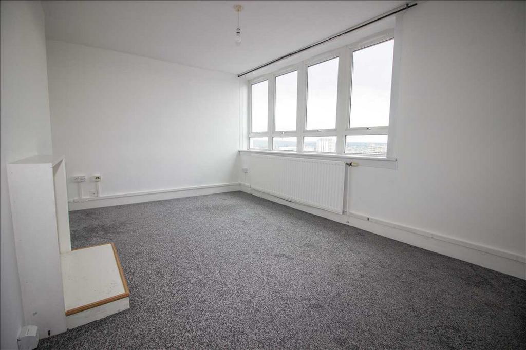 Apartment in Newcastle Upon Tyne - View 3