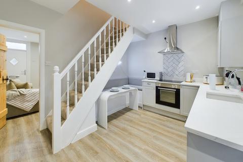 2 bedroom terraced house for sale, Hoole Lane, Hoole, Chester, CH2