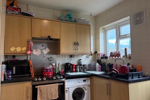 4 bedroom terraced house for sale, Lime Tree Avenue, Crewe