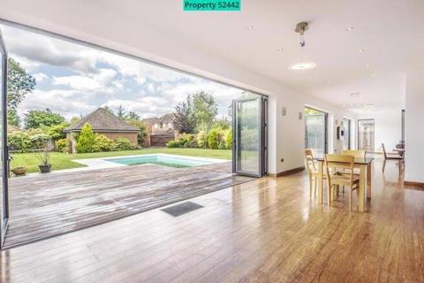 undefined, School Close, High Wycombe, Buckinghamshire, HP11