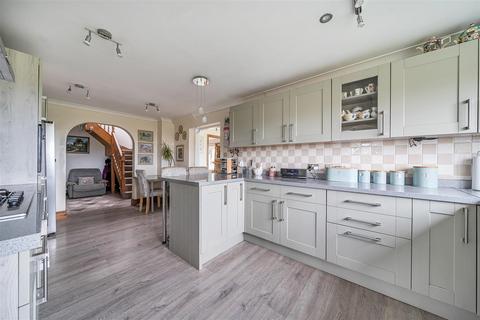 4 bedroom detached house for sale, Foxhole Hill, Christow, Exeter