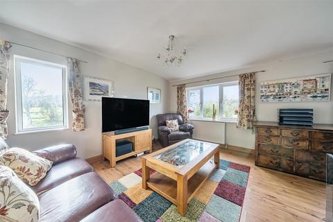 4 bedroom detached house for sale, Foxhole Hill, Christow, Exeter