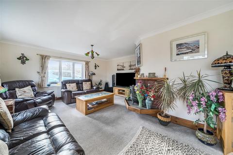4 bedroom detached house for sale, Foxhole Hill, Christow, Exeter