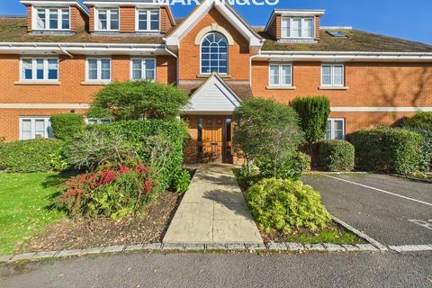 undefined, Highgrove, Winnersh Grove