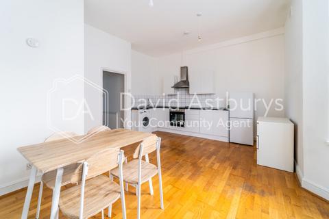 undefined, Mayes Road, Wood Green, London