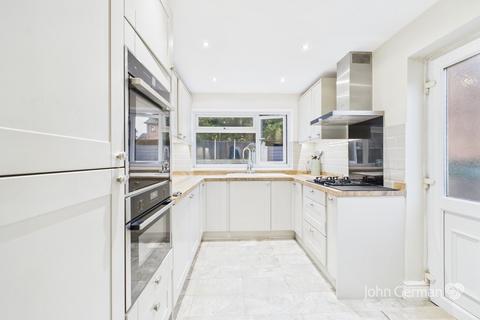 3 bedroom semi-detached house for sale, Ashleigh Drive, Uttoxeter