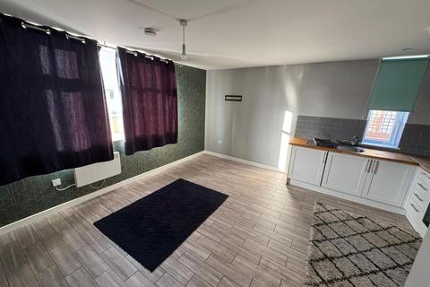 1 bedroom flat to rent, Nelson Road, Twickenham