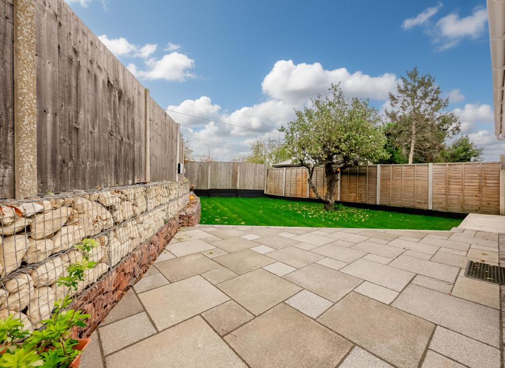 Rear Patio/Garden