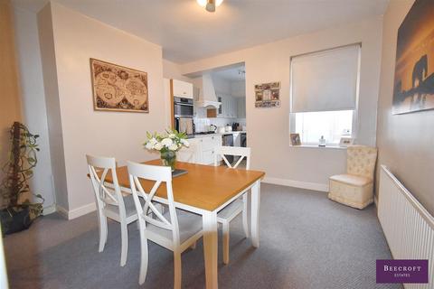 3 bedroom terraced house for sale, Everill Gate Lane, Wombwell, Barnsley