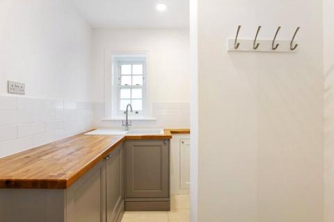 undefined, Berrymede Road, London, W4