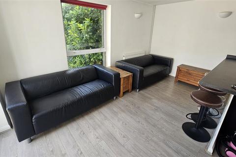 undefined, Headcorn Drive, Canterbury