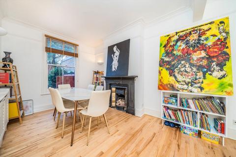 4 bedroom semi-detached house to rent, Pattison Road, London NW2