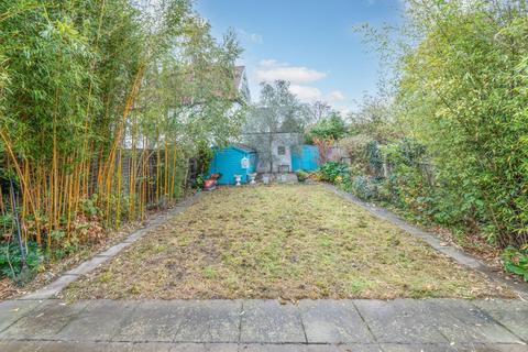 undefined, Melrose Avenue, Willesden Green, London, NW2