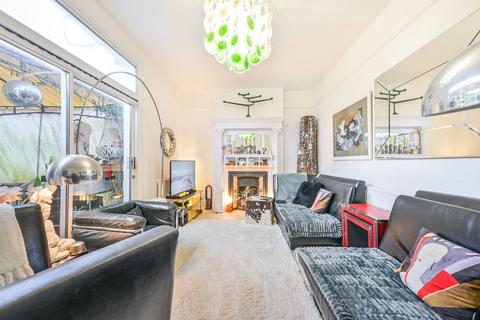 undefined, Melrose Avenue, Willesden Green, London, NW2