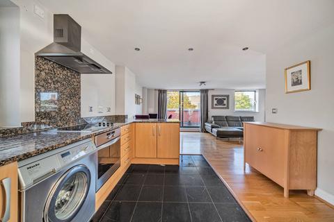 3 bedroom flat to rent, Dolben Court, Westminster, London, SW1P