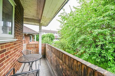 undefined, BRANTWOOD CLOSE, LONDON, E17 3DY, Walthamstow, London, E17